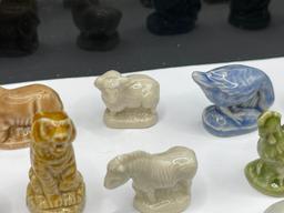 27 VINTAGE WADE CERAMICS MINIATURE FIGURES