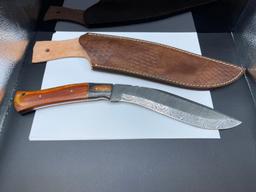 FULL TANG DAMASCUS STEEL MACHETE WITH WOOD HANDLE