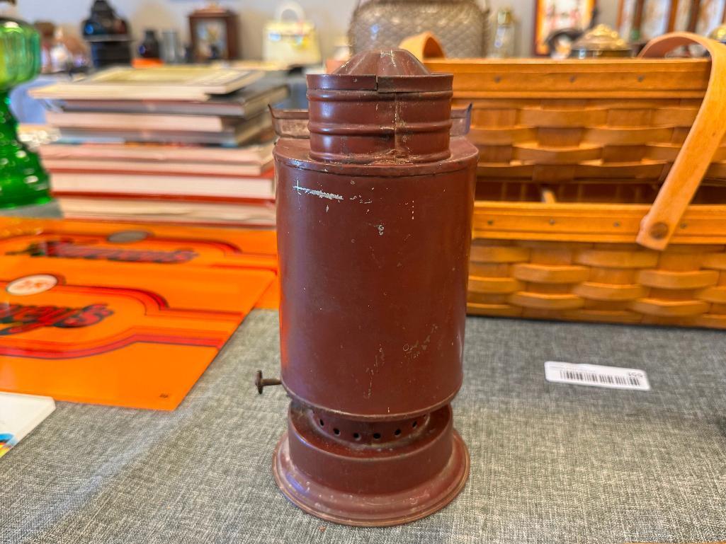 VINTAGE KODAK DARKROOM SAFELIGHT OIL WICK ILLUMINATION LANTERN