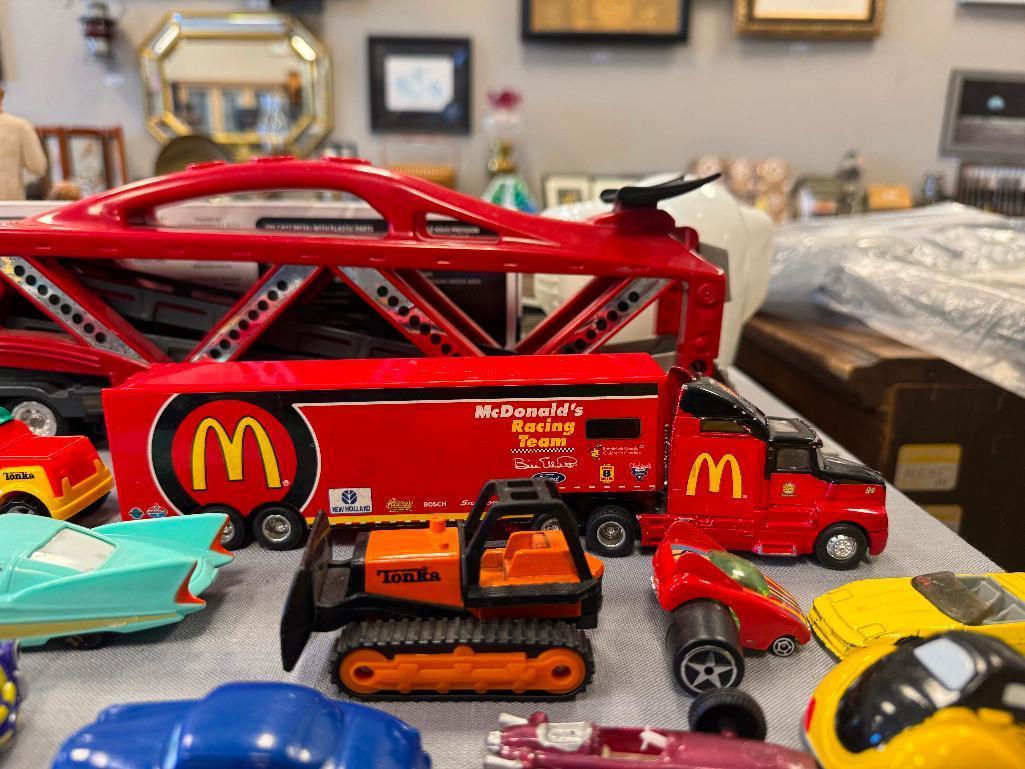 OVER 60+ MOSTLY 1:64 DIE-CAST TOY CARS MATCHBOX, HOTWHEELS, MAISTO