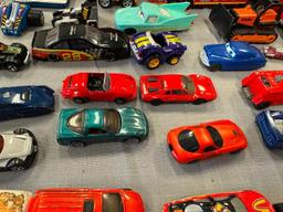 OVER 60+ MOSTLY 1:64 DIE-CAST TOY CARS MATCHBOX, HOTWHEELS, MAISTO