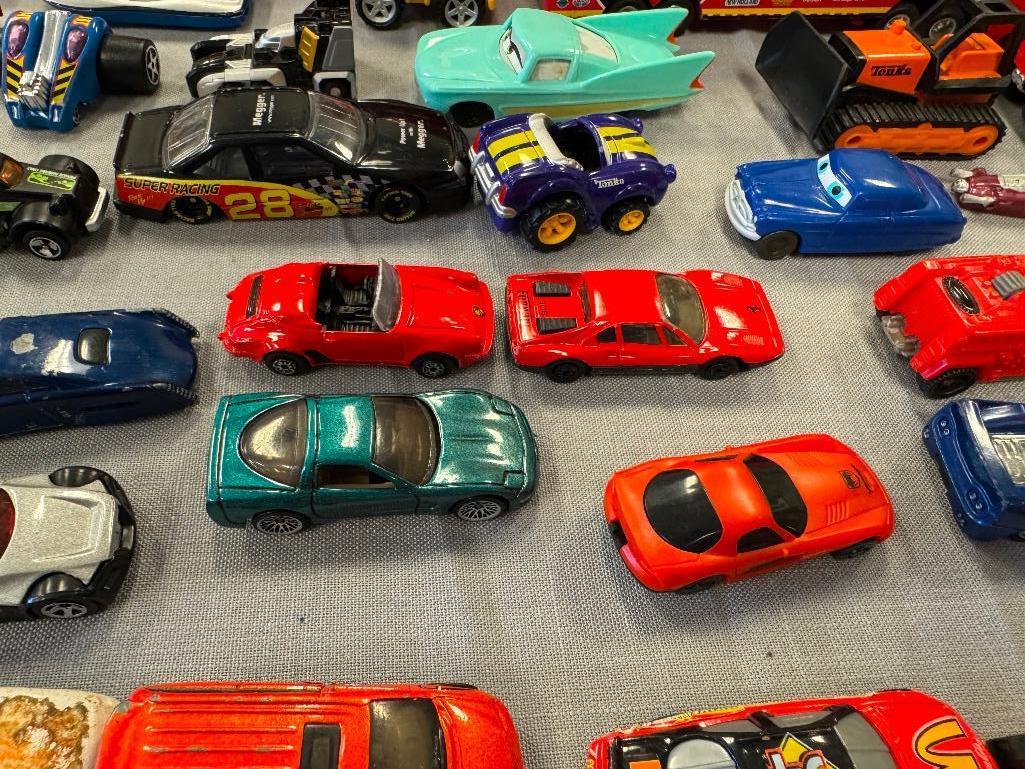 OVER 60+ MOSTLY 1:64 DIE-CAST TOY CARS MATCHBOX, HOTWHEELS, MAISTO