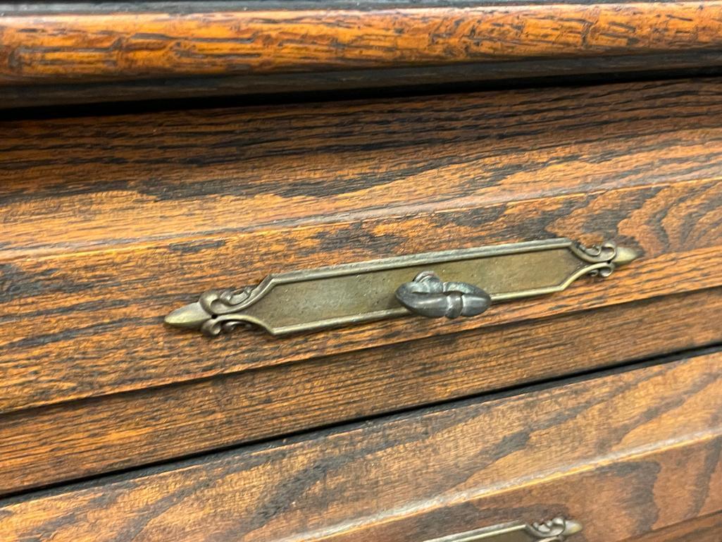 VINTAGE SOLID OAK CONSOLE TABLE FEATURING THREE DRAWERS AND TWO CABINETS
