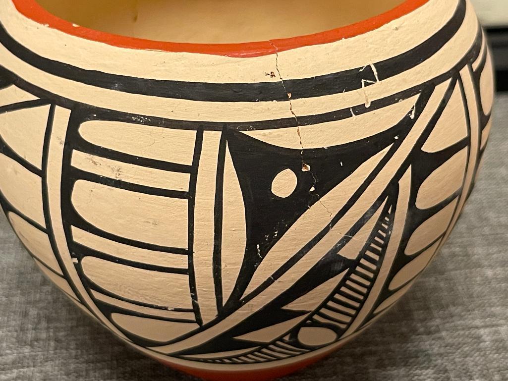 JEMEZ NATVE AMERICAN AND OAXACA MEXICO POTTERY BOWLS NEW MEXICO POTTERY BOWLS SIGNED ON BOTTOM