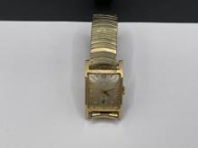 VINTAGE LORD ELGIN 23 JEWELS WRISTWATCH