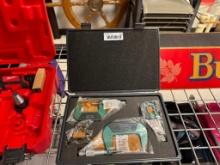 NEW IN BOX CEL-TEC 0-3" OUTSIDE MICROMETER SET