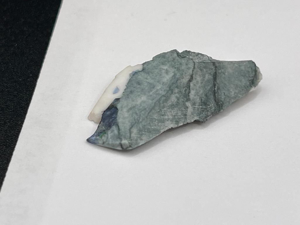 RARE BENITOITE GEOLOGICAL SPECIMEN MINED IN NEVADA