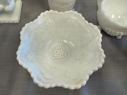VINTAGE MILK GLASS COLLECTIBLE GLASSWARE