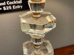 MODERN CONTEMPORARY STACKED LUCITE TABLE LAMP WITH SILVER FINISH ROUND BASE AND TEXTILE SHADE