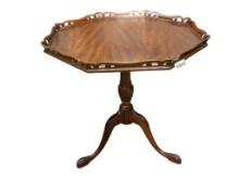 ANTIQUE GEORGE III MAHOGANY PIE CRUST OCTAGANOL SERVING TABLE
