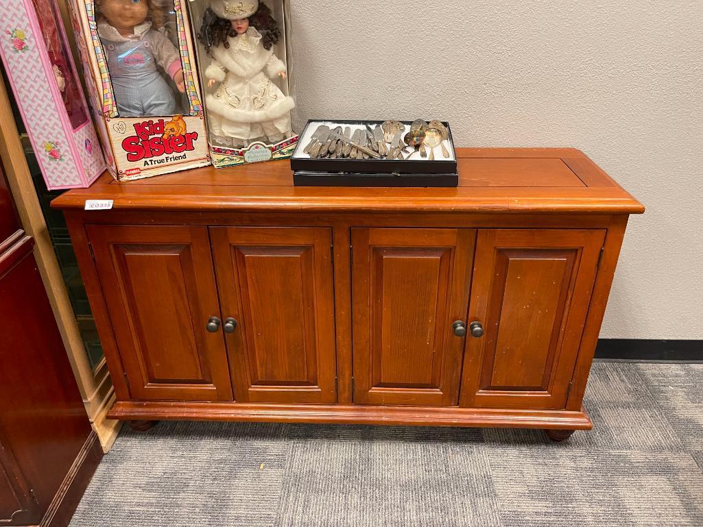 SOLID WOOD SIDEBOARD FEATURING TWO CABINETS