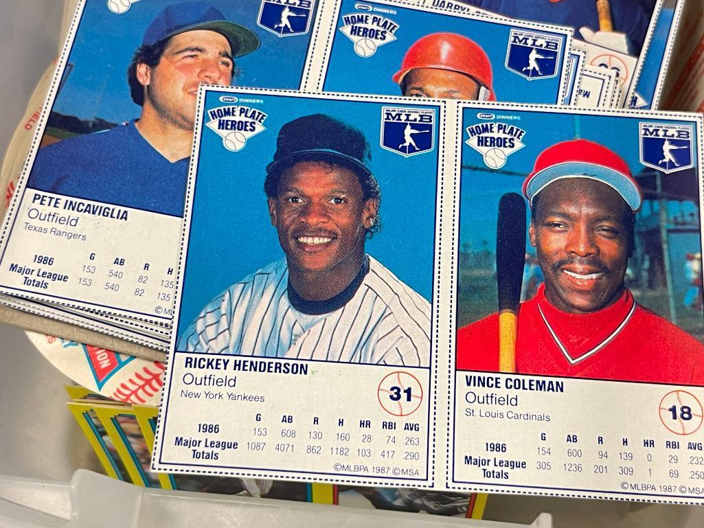 ASSORTED MLB BASEBALL CARDS INCLUDING TOPPS 1980, 1991 UPPER DECK, AND FLEER 1983