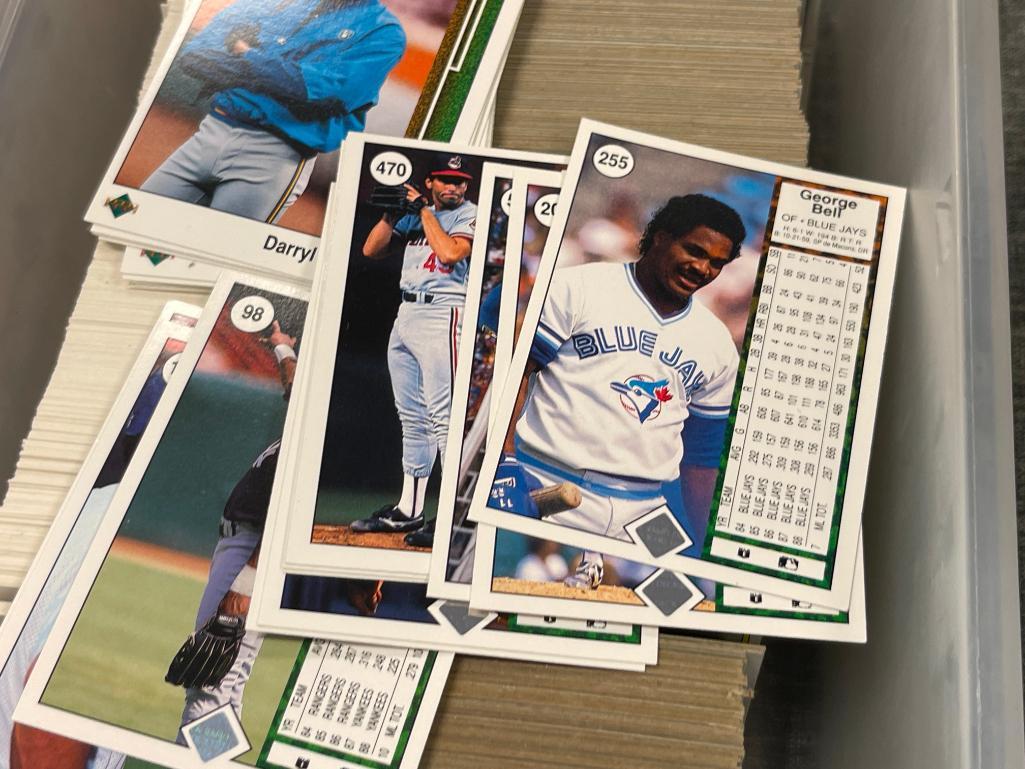 ASSORTED MLB BASEBALL CARDS INCLUDING TOPPS 1980, 1991 UPPER DECK, AND FLEER 1983