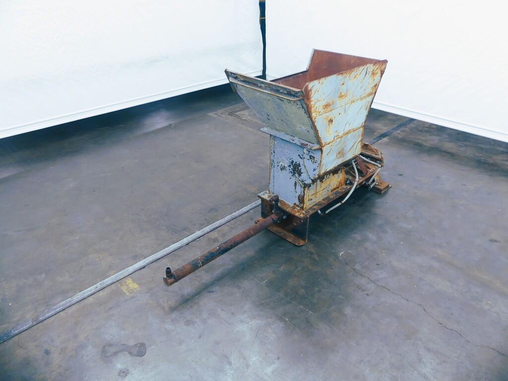 Extruder Hopper & Shaft, Motor Needed