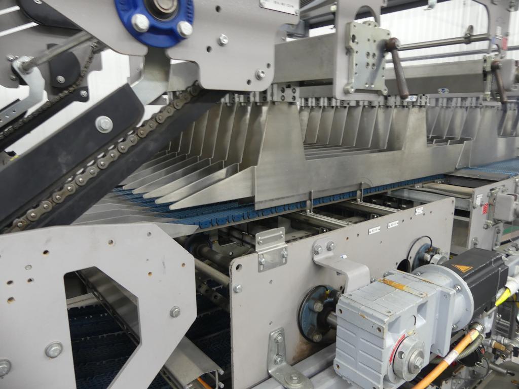 KHS Kisters Innopack TSP A-M ST Tray Shrink Packer