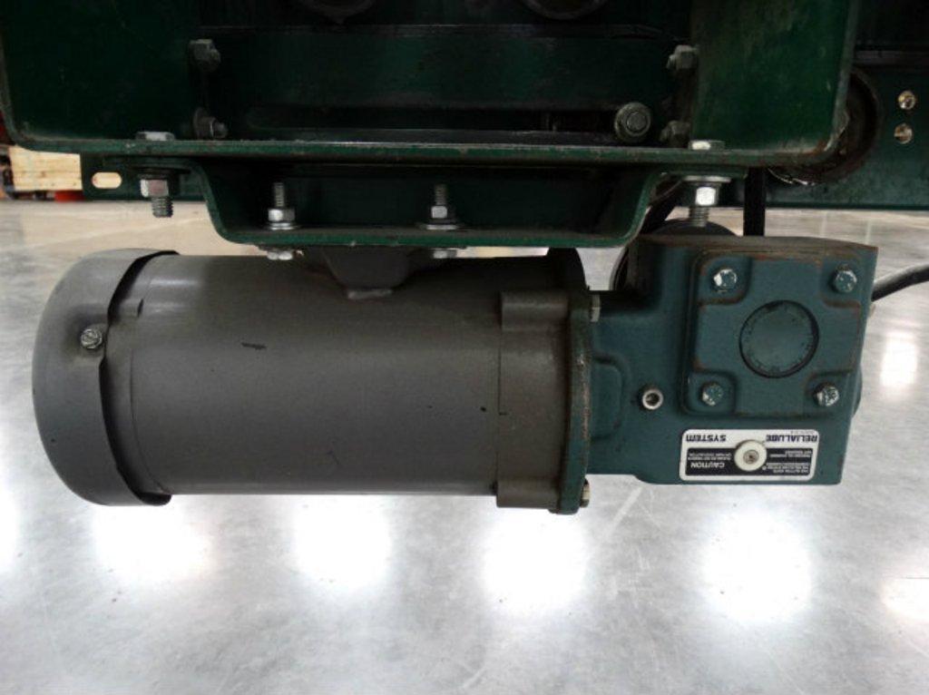 Rapistan 15" W x 96" L Belt Driven Roller Conveyor