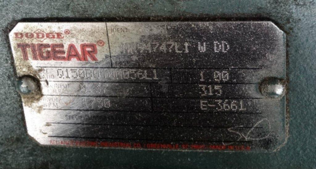 Rapistan 15" W x 96" L Belt Driven Roller Conveyor