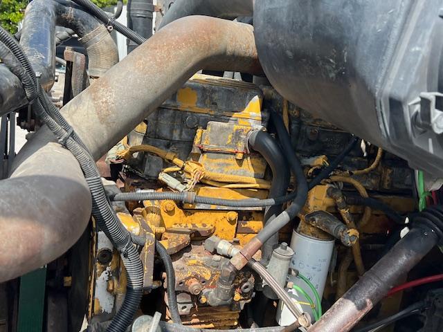 1999 STERLING A9500 TANDEM AXLE DAYCAB TRUCK CATERPILLAR CAT TURBO DIESEL LOW MILES WET KIT