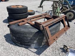 Quick attach tire grader blade