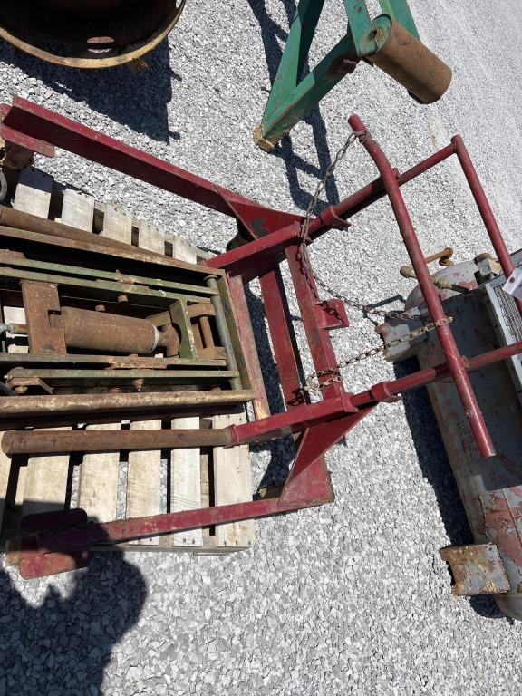 Hoist cart (jack also on pallet not included)