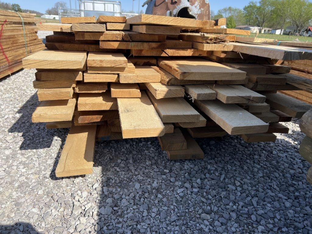 White Oak lumber approx 630 board ft