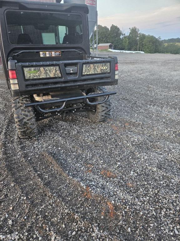 JD xuv835m 2019 Gator 1108 hours. Mint condition.