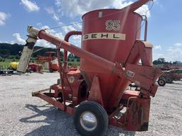 Gehl 95 Feed Grinder/Mixer