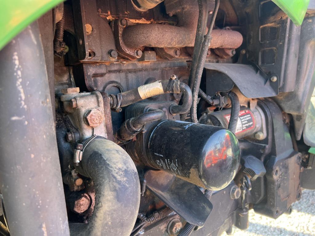 John Deere 4320