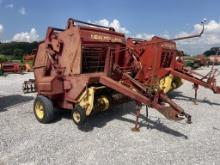 New Holland 846 Baler
