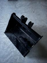 New 20” mini excavator bucket