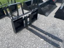 Set of new 4200lbs capacity pallet forks