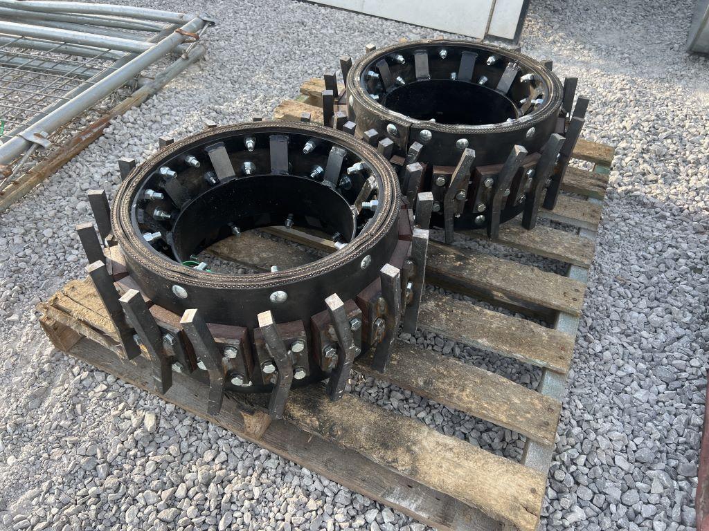 Set of 2 steel wheels 24in high x 10in wide