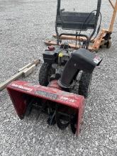 Yard machines snow blower. 8hp 26”