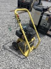 Pressure washer with Honda motor