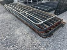 8x gates. 7x 16ft and 1x 14ft gates