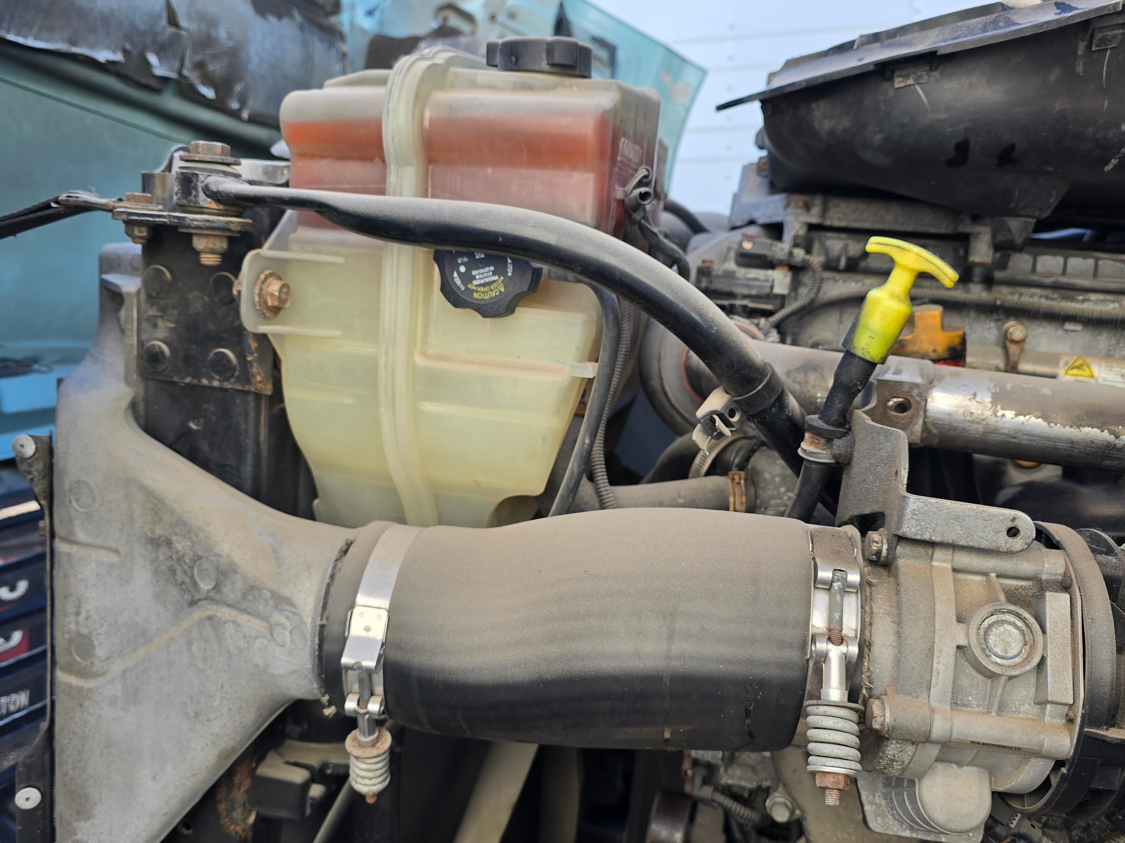 2016 Freightliner Cascadia 113 w/ DD13 Engine