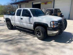 2004 Chevrolet 2500 Duramax 4x4 Ext. Cab