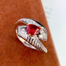 14k Gold 0.68 Ct Vivid Red Natural Ruby & Diamond Ring