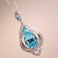 14k Gold 12.73 Ct Natural Aquamarine & Diamond Pendant( Without Chain )