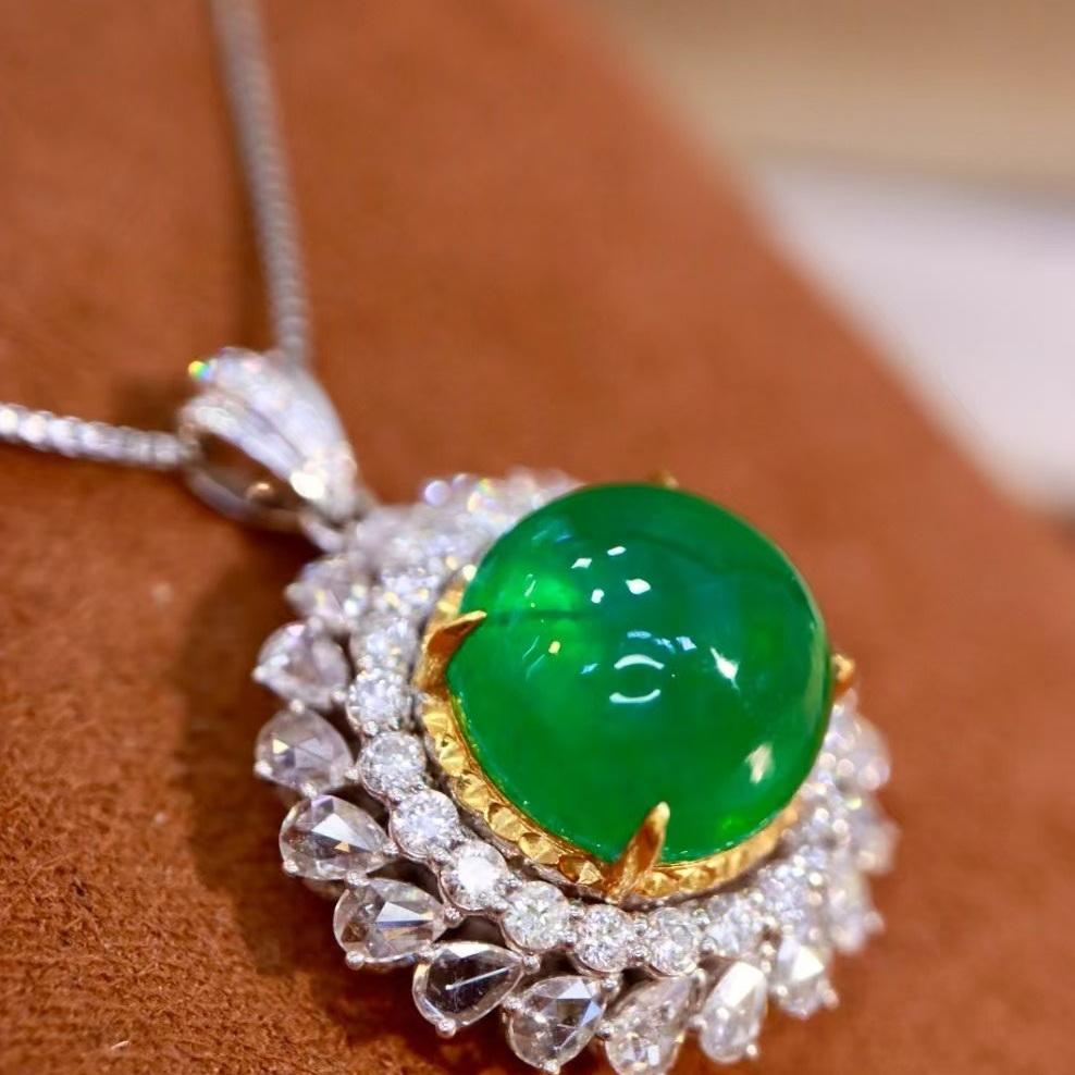 14k Gold 9.61 Ctw Natural Emerald & Diamond Pendant( Without Chain )