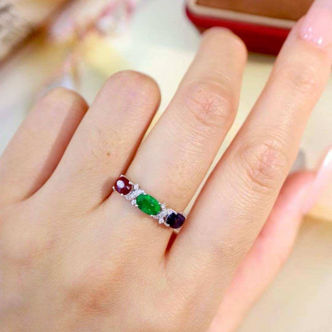 14k Gold 2.09 Ctw Natural Emerald & Sapphire & Ruby & Diamond Ring