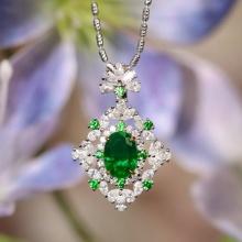 14k Gold 2.24 Ctw Vivid Green Natural Emerald & Diamond Pendant( Without Chain )