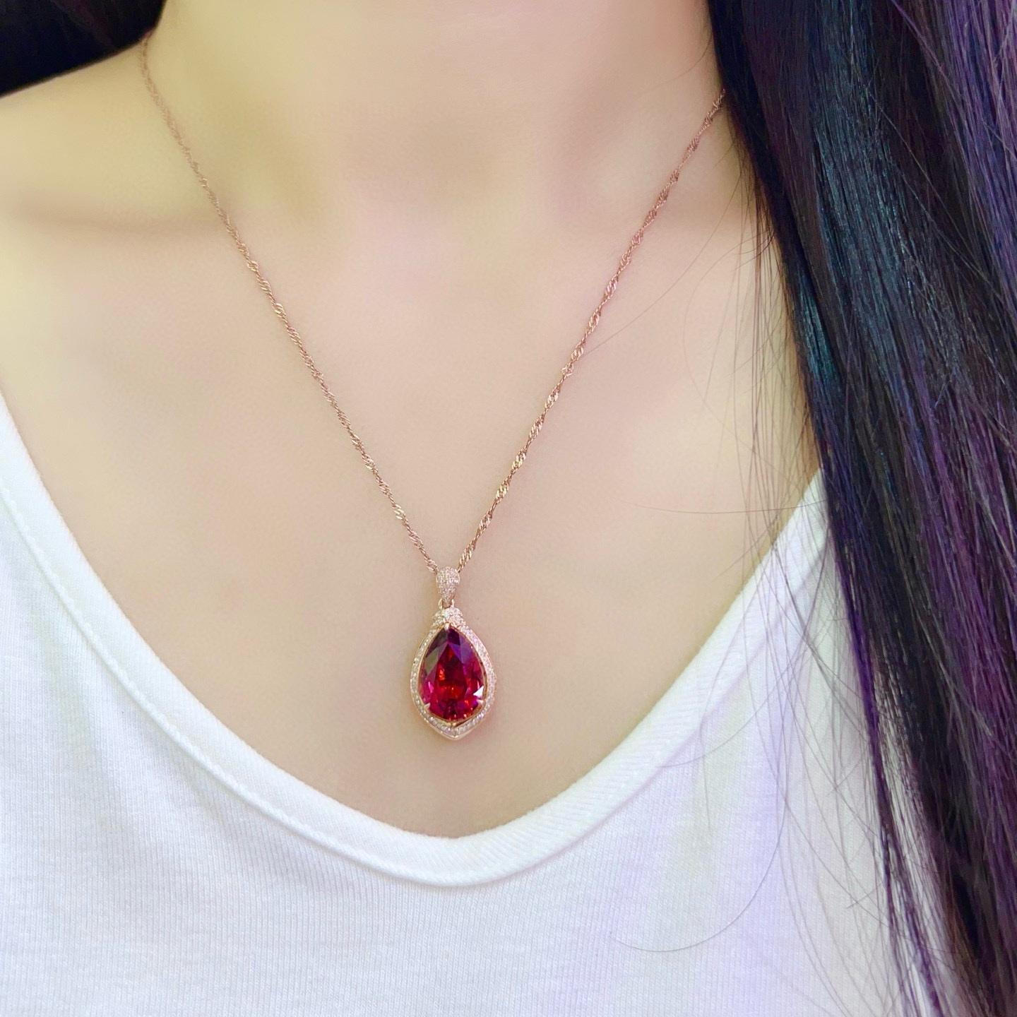 14k Gold 6.7 Ct Natural Tourmaline & Diamond Pendant( Without Chain )