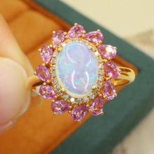 14k Gold 0.80 Ctw Natural Opal & Diamond Ring