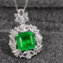 14k Gold 1.68 Ct Vivid Green Natural Emerald & Sapphire Pendant( Without Chain )