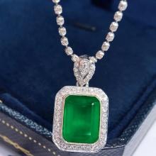 14k Gold 3.27 Ctw Vivid Green Natural Emerald & Diamond Pendant( Without Chain )