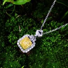 14k Gold 0.81 Ctw Natural Yellow Diamond & Diamond Pendant( Without Chain )