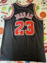 Michael Jordan Bulls Signed Jersey With COA