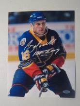 BRETT HULL SIGNED 8.5X11 PHOTO WITH COA
