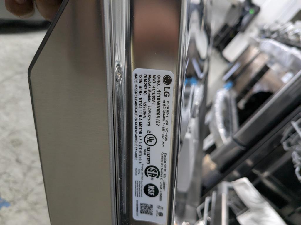 LG 24"W Built-In Dishwasher with QuadWash Pro and Dynamic Heat Dry #LDPH7972S